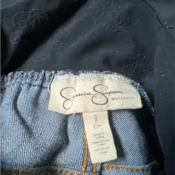 Jessica Simpson Maternity blue Jean - Picture 7 of 9
